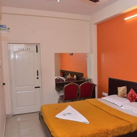 Villa N K F Residency à Mysore Extérieur photo